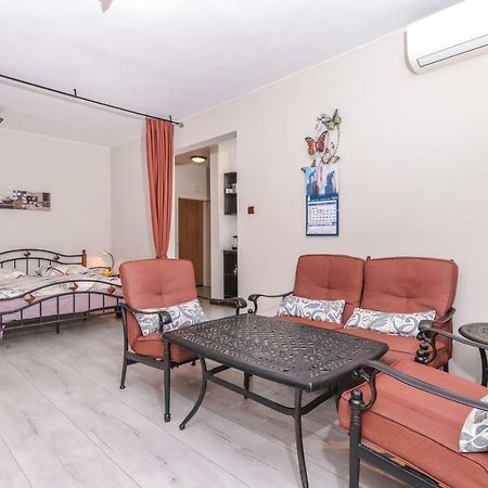 Visit Sofia Macedonia Square Central Apartment By Flat Mаnager Zewnętrze zdjęcie